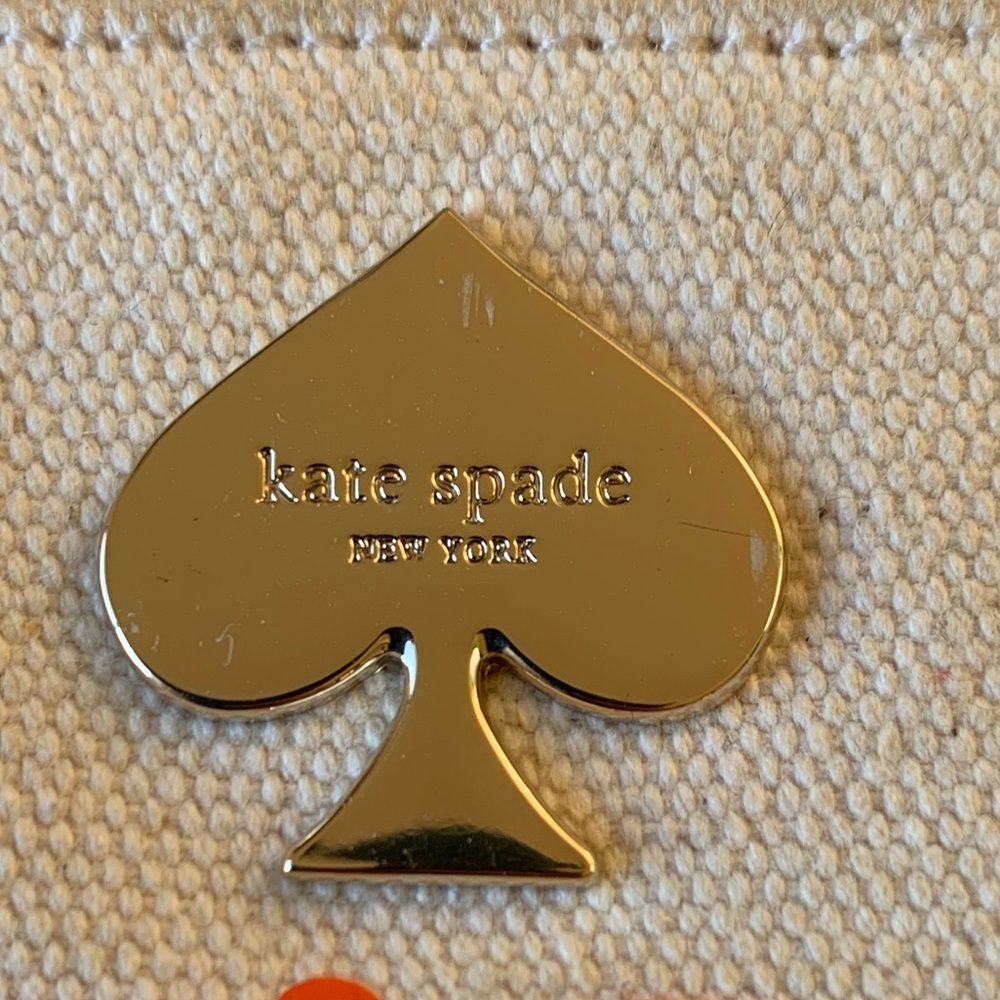 Kate Spade Pouch - Picture 2 of 5